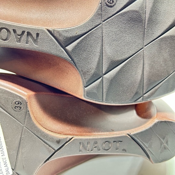 Naot Brown Leather Mid Calf Wedge Boots Size 8 EU 39 - Picture 8 of 12